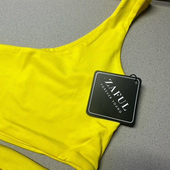 ZAFUL Double-layered One Shoulder Top And Twist Asymmetrical Skirt Set - Picture 10 of 14